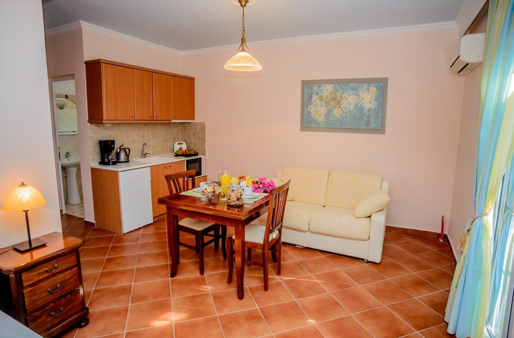 לואורדטה Casa Di Luna חדר תמונה